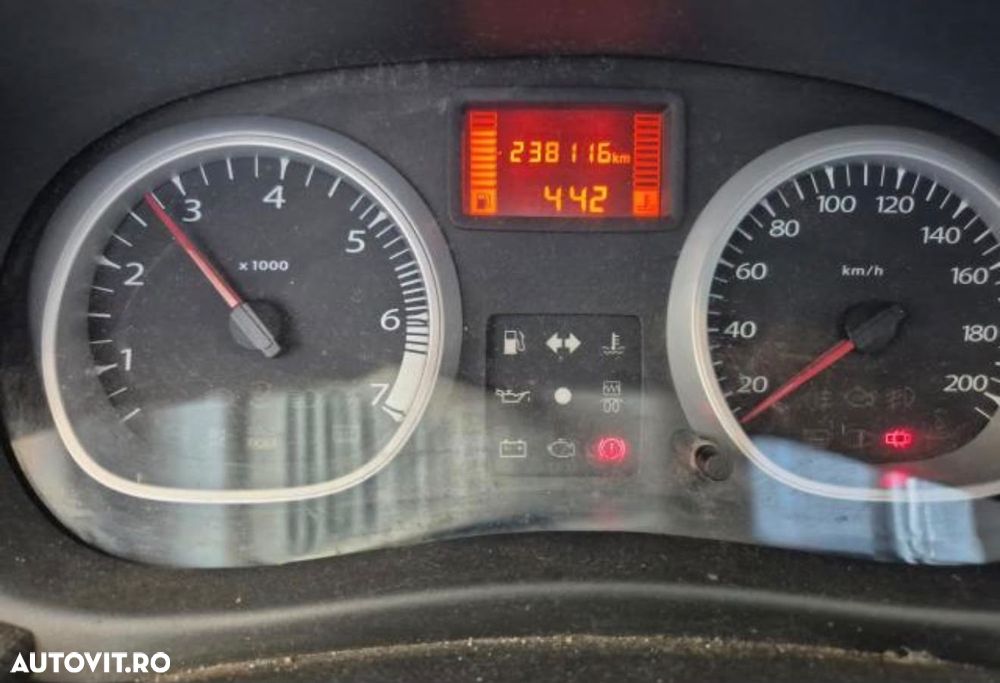 Dacia Duster 1.5 dCi 4x4 Prestige - 9