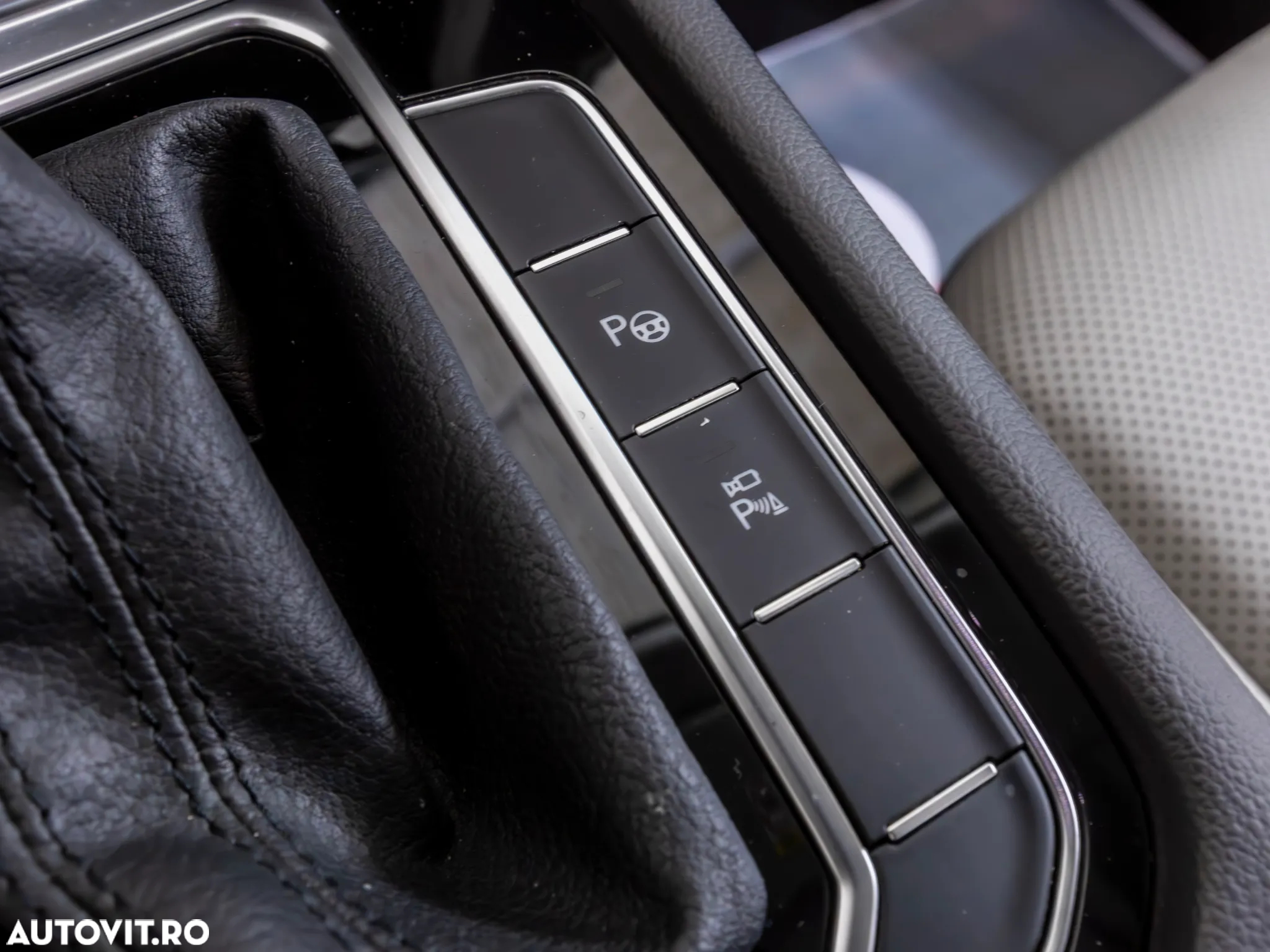 Volkswagen ARTEON 2.0 TDI 4Motion DSG Elegance - 26