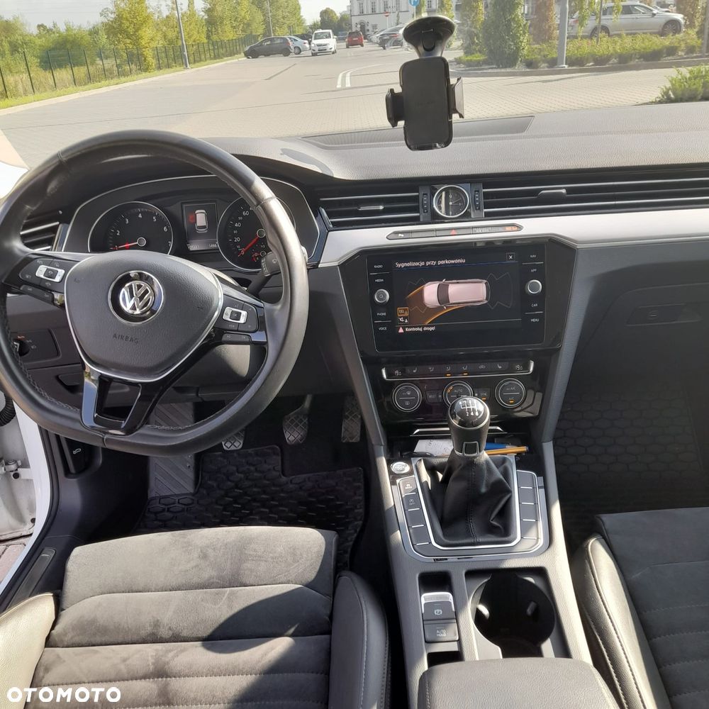 Volkswagen Passat 1.5 TSI EVO Highline - 7