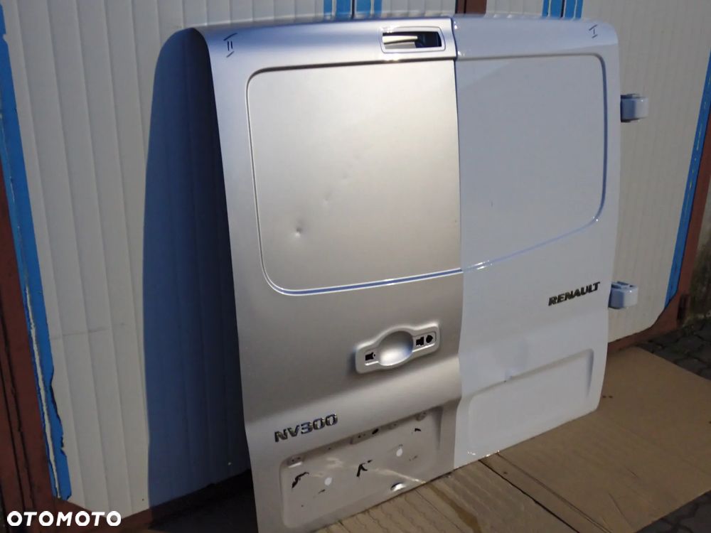 Trafic 3 VivaroB Talento NV300 Drzwi Tylne - 18