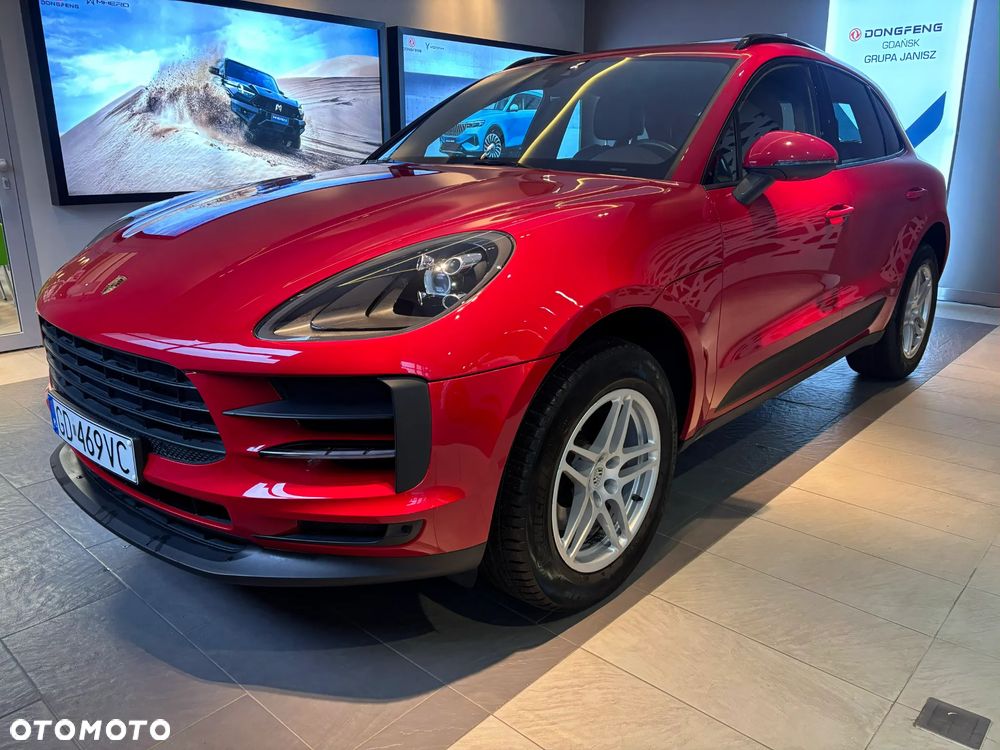 Porsche Macan - 2