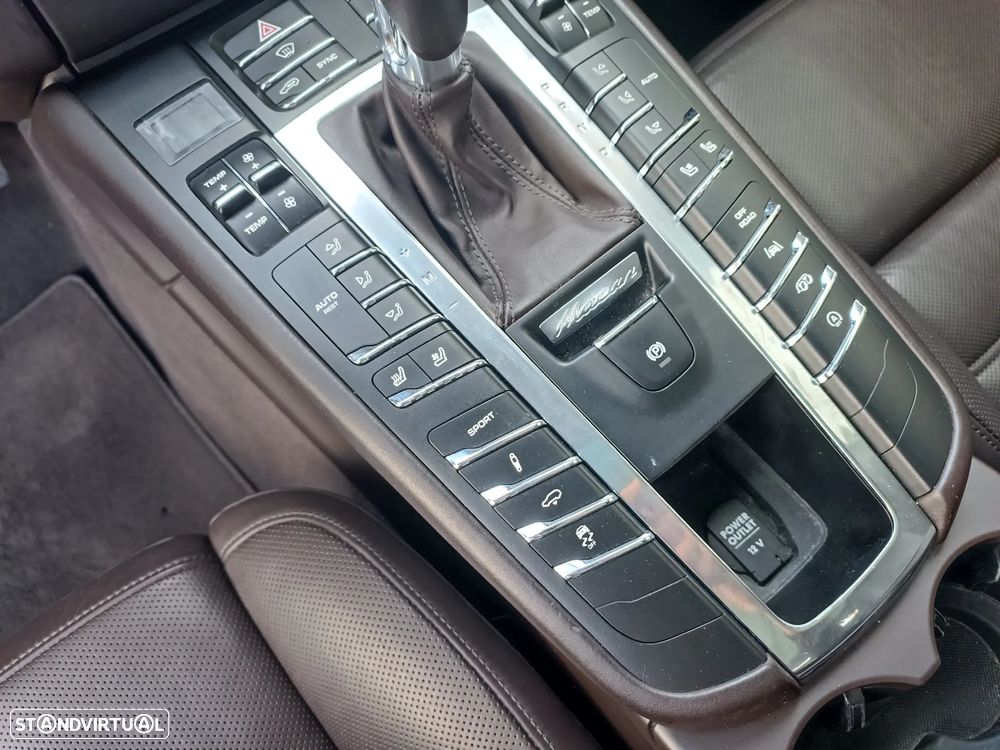 Porsche Macan S PDK - 16