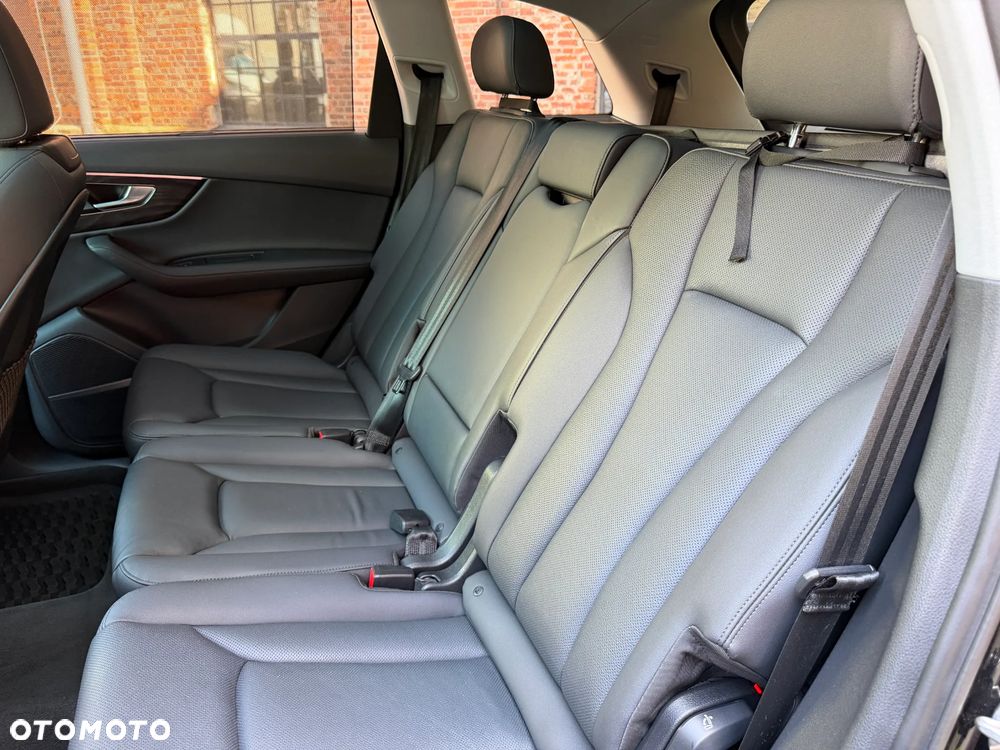 Audi Q7 SUV TFSI quattro 250 kW tiptronic S line business - 34