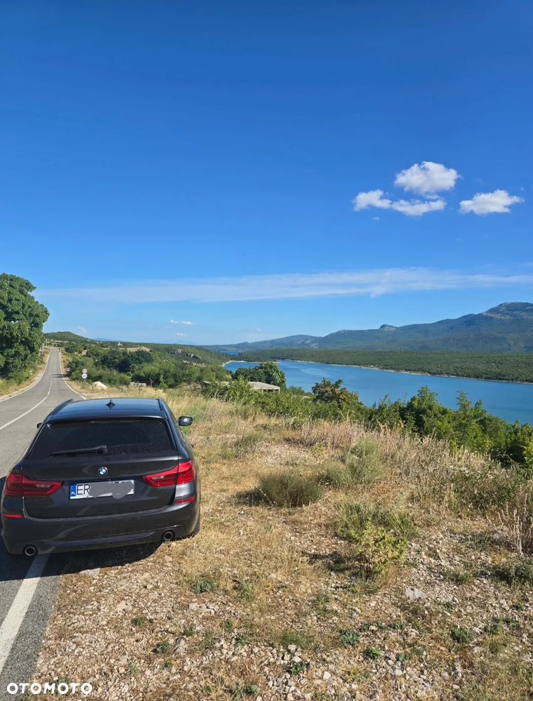 BMW Seria 5 520d Sport Line - 23