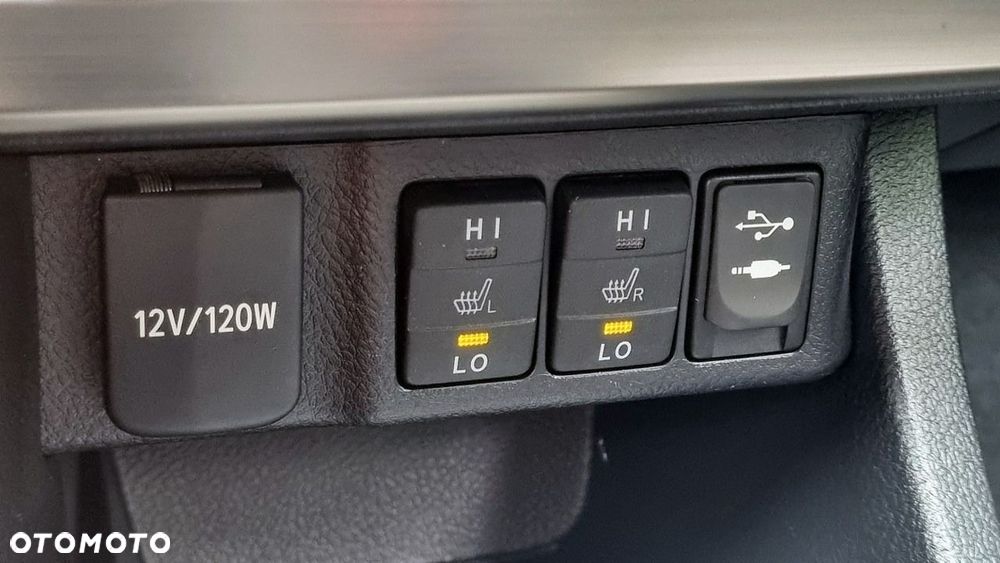 Toyota Auris - 17