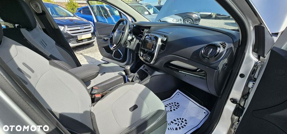 Renault Captur - 15