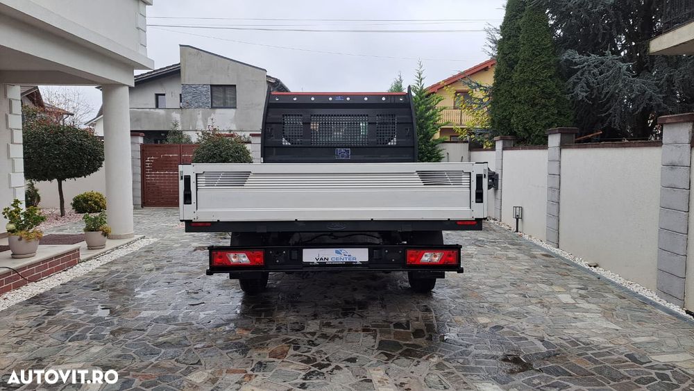 Ford TRANSIT D-CAB TREND L4 6+1 LOCURI RWD - 6