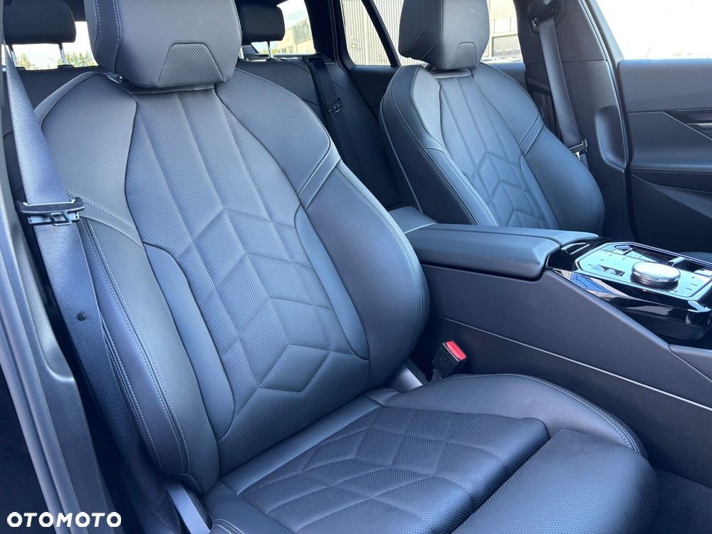 BMW Seria 5 520d xDrive mHEV M Sport - 17