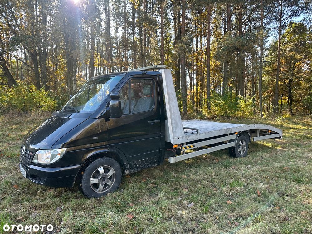 Mercedes-Benz Sprinter - 1