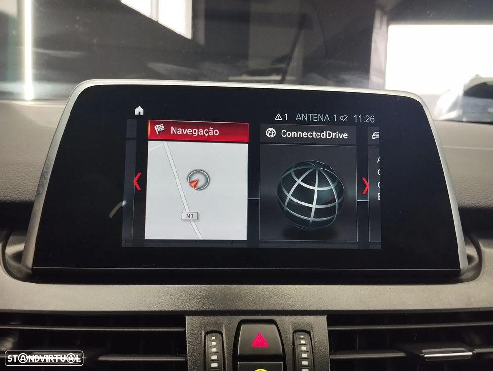 BMW 216 Gran Tourer d - 26