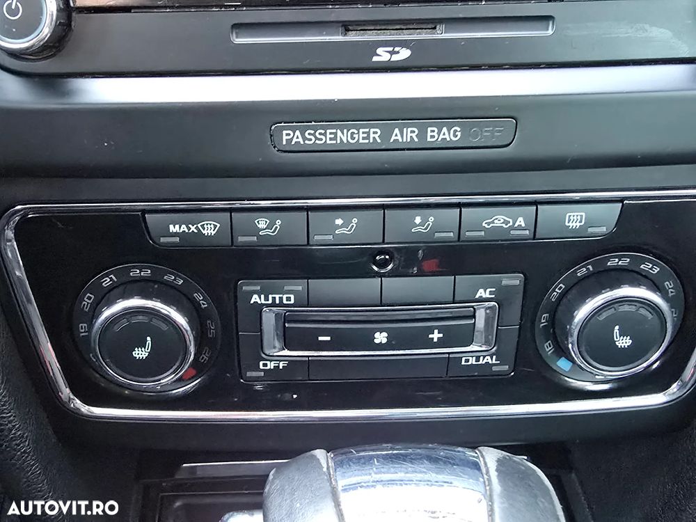 Skoda Superb 2.0 TDI DSG Elegance - 10