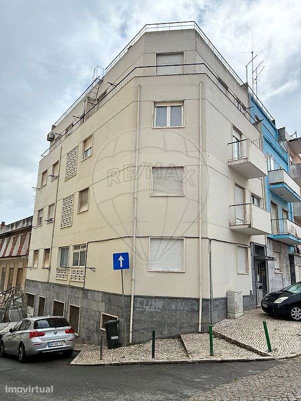 Prédio  para venda - Grande imagem: 2/3