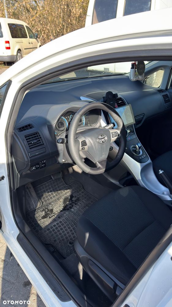 Toyota Auris 1.8 HSD Prestige NAVI - 20