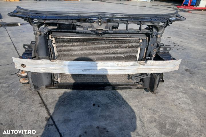 Trager / Calandru 8P0805594C 1.6 CAY 8P0805594C 1K0121251DD 8P0805594 - 1