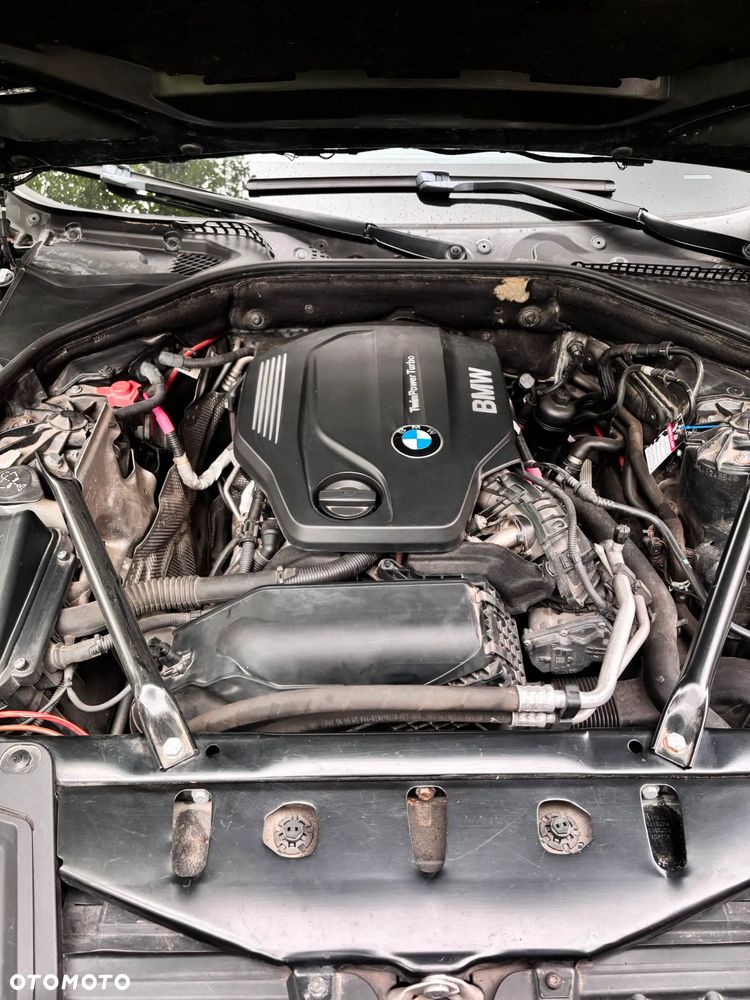 BMW Seria 5 520d Luxury Line - 24