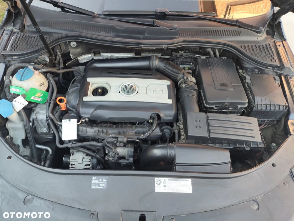 Volkswagen Passat CC - 9