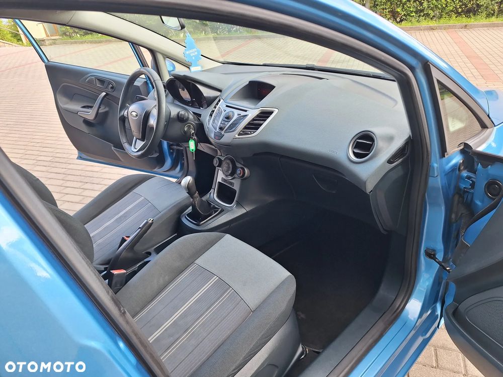 Ford Fiesta 1.25 Titanium - 23