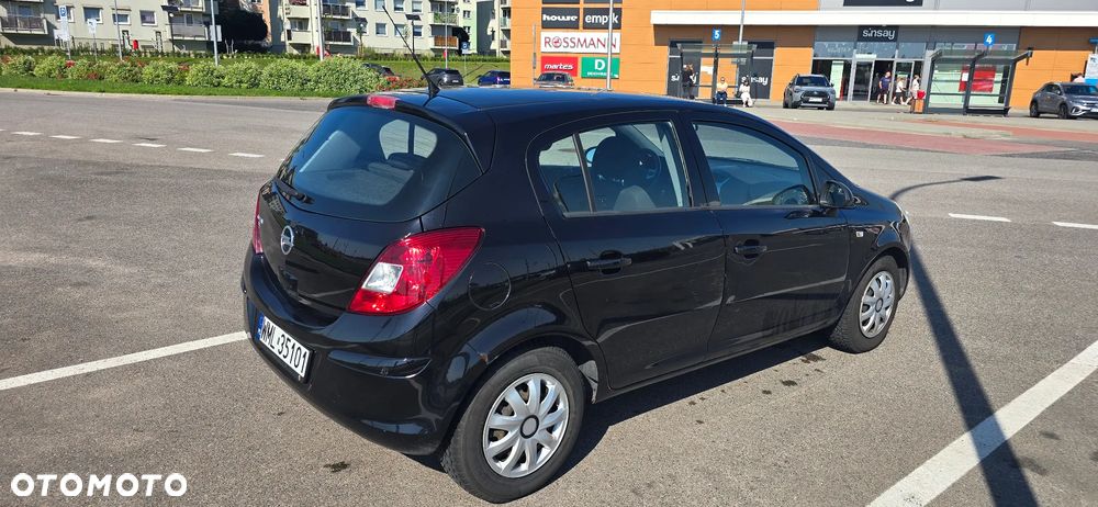 Opel Corsa 1.2 16V Enjoy - 5