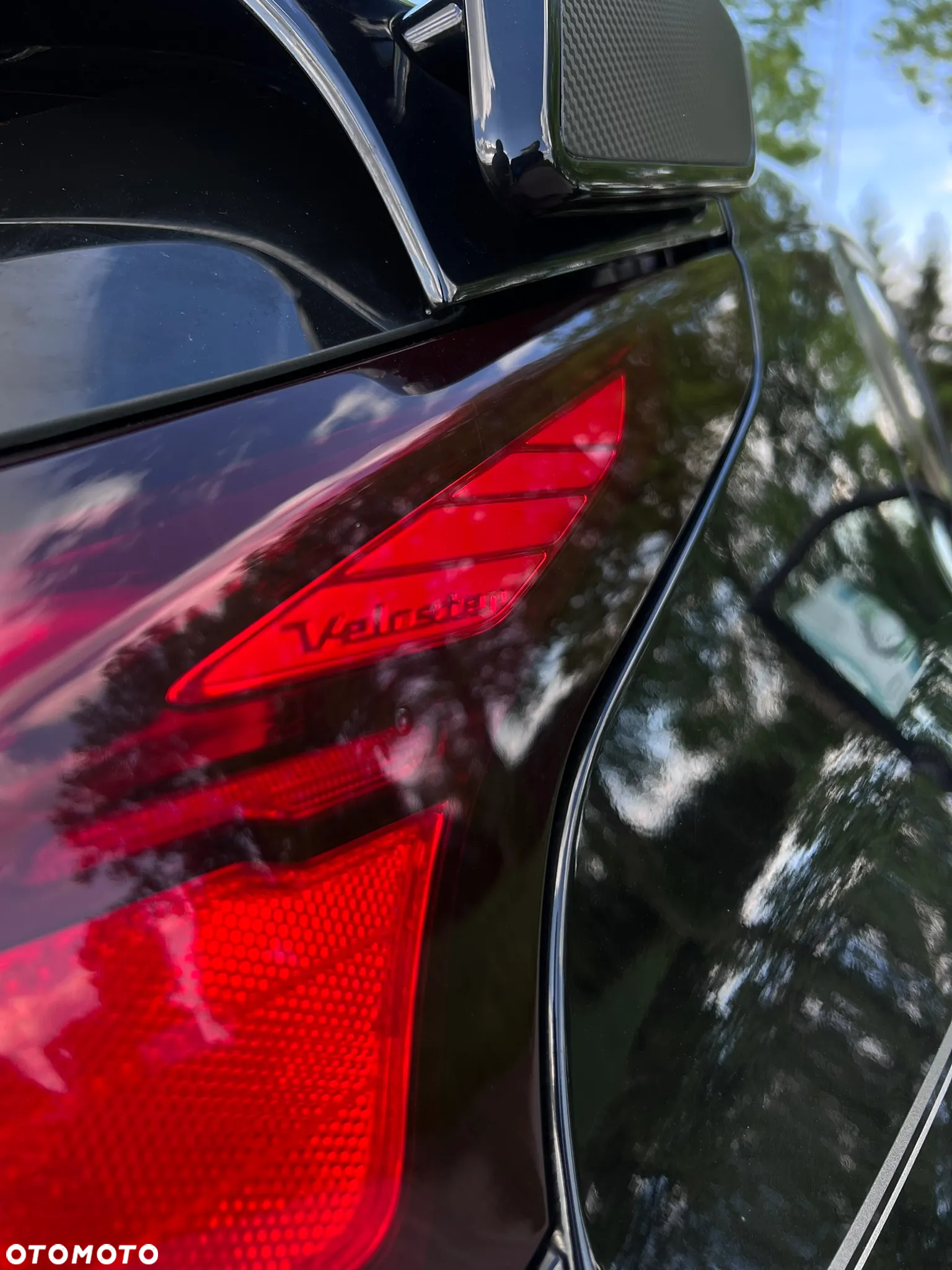 Hyundai Veloster - 19