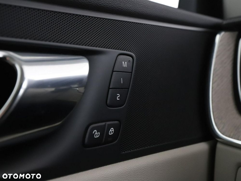Volvo XC 60 - 37