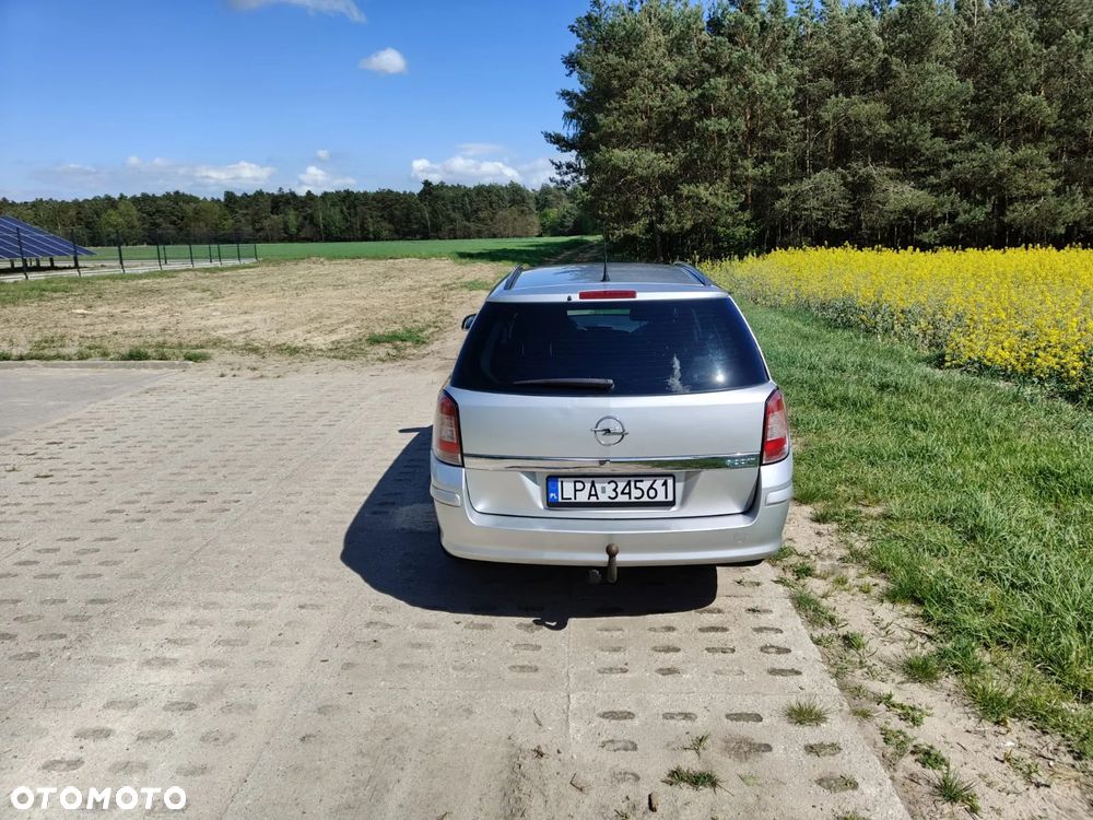 Opel Astra 1.7 CDTI DPF Edition 111 Jahre - 4