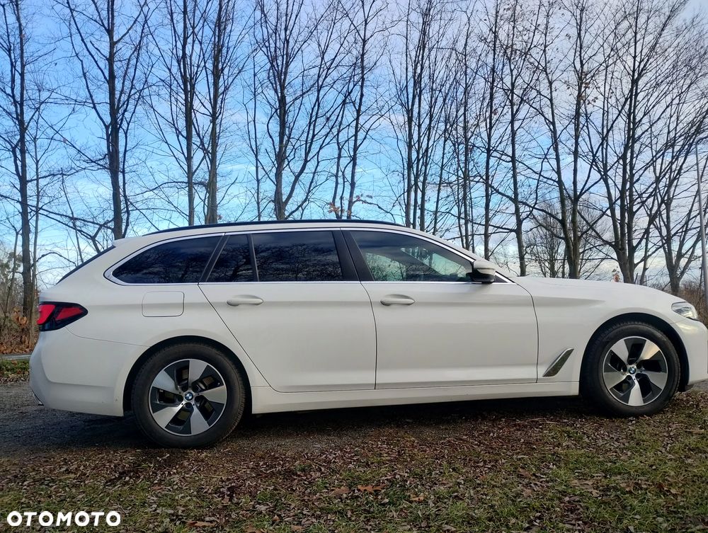 BMW Seria 5 520d MHEV Luxury Line - 7