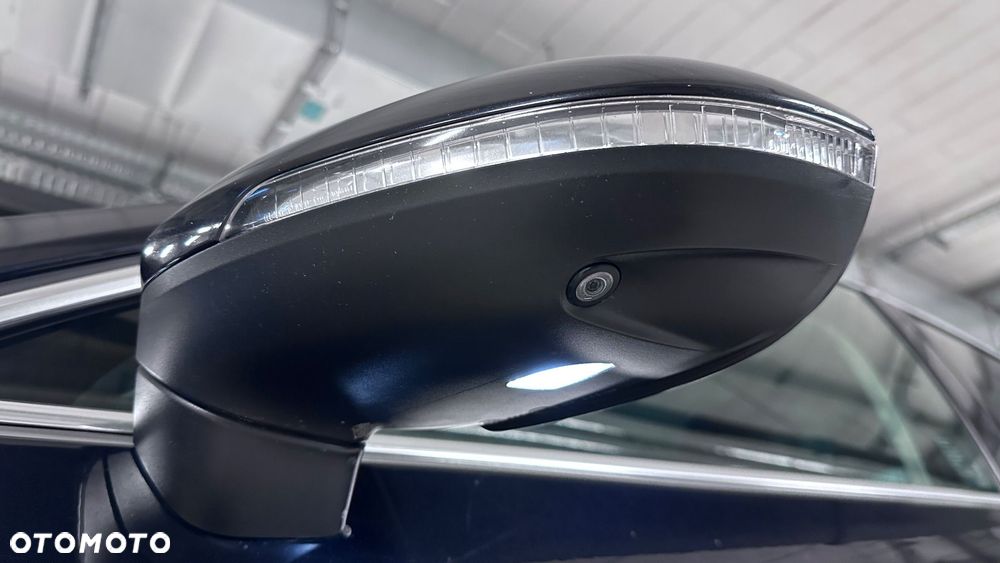 Volkswagen Passat 2.0 TDI SCR Highline DSG - 36