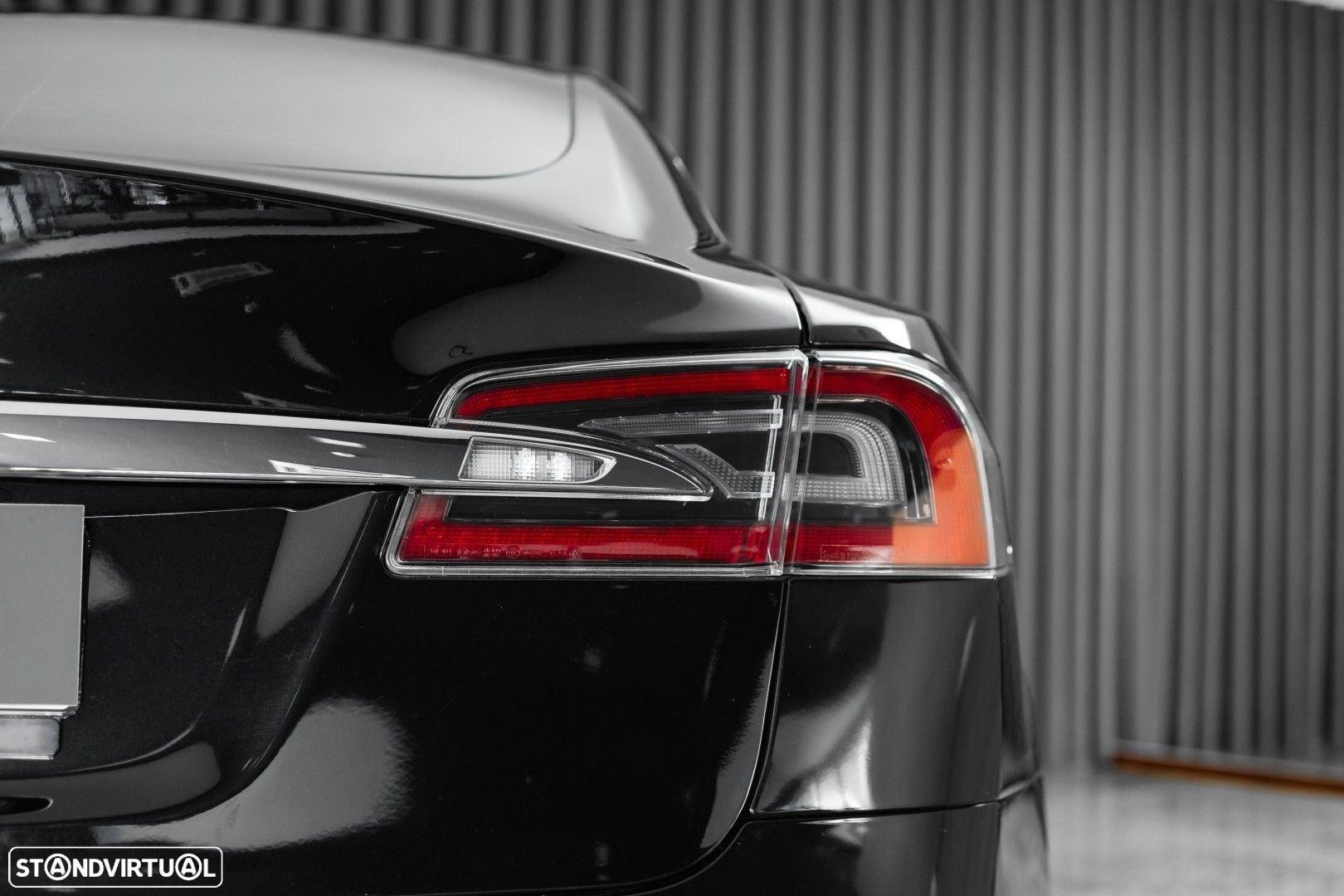 Tesla Model S 75 - 12