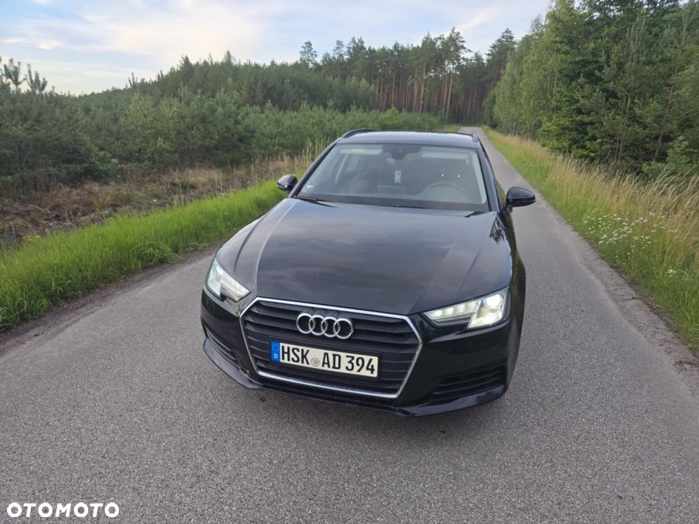 Audi A4 Avant - 4