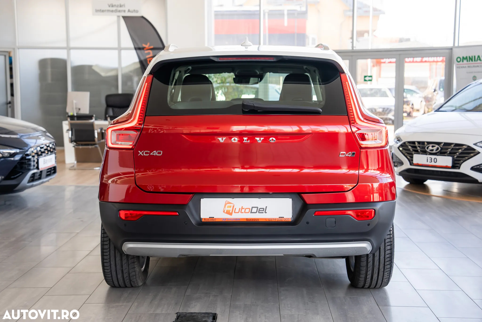 Volvo XC 40 D4 AWD Geartronic Momentum - 12