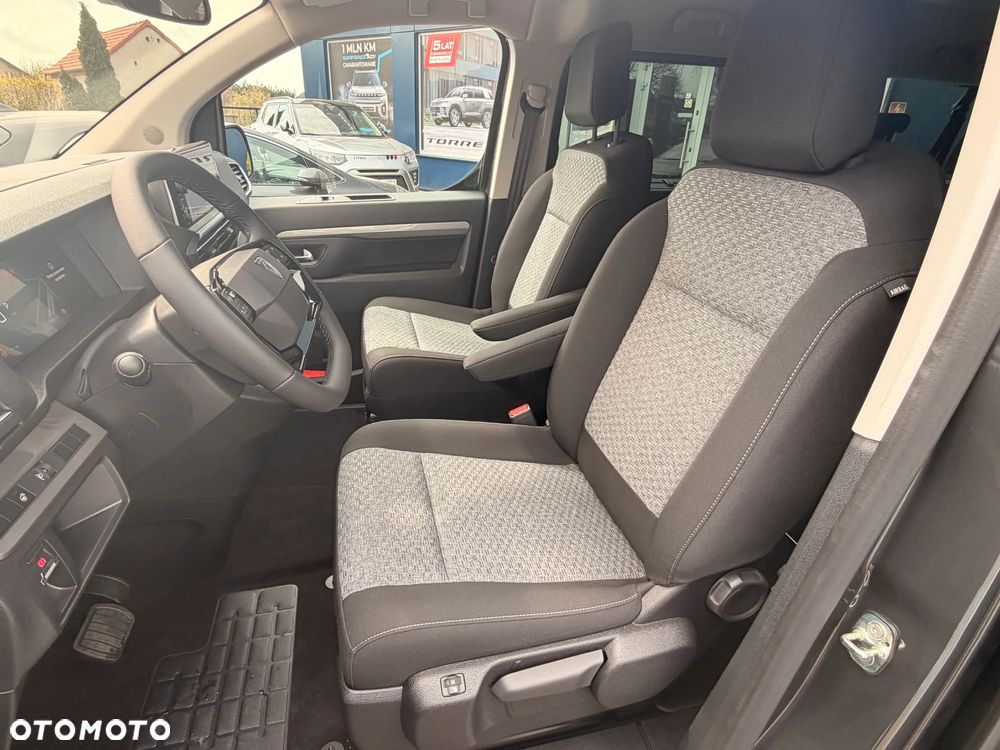 Peugeot Traveller 2.0 BlueHDi Long Business EAT8 - 16