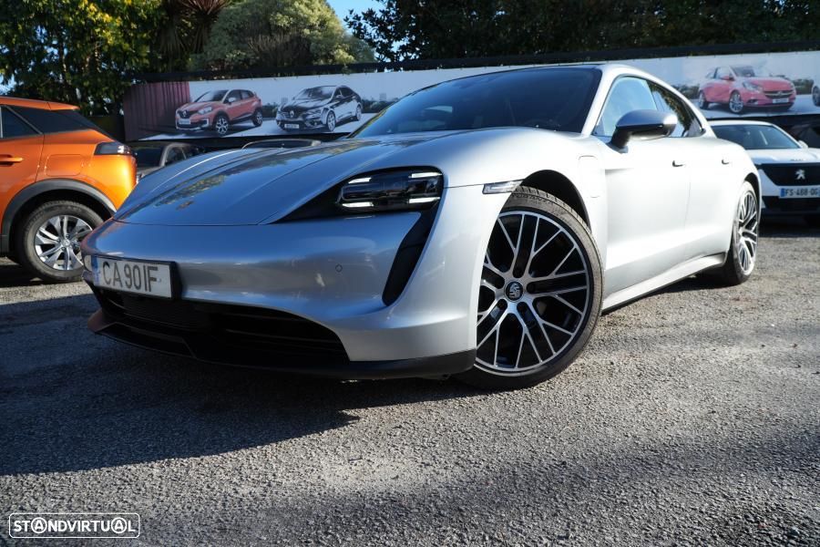 Porsche Taycan Sport Turismo Black Edition - 4