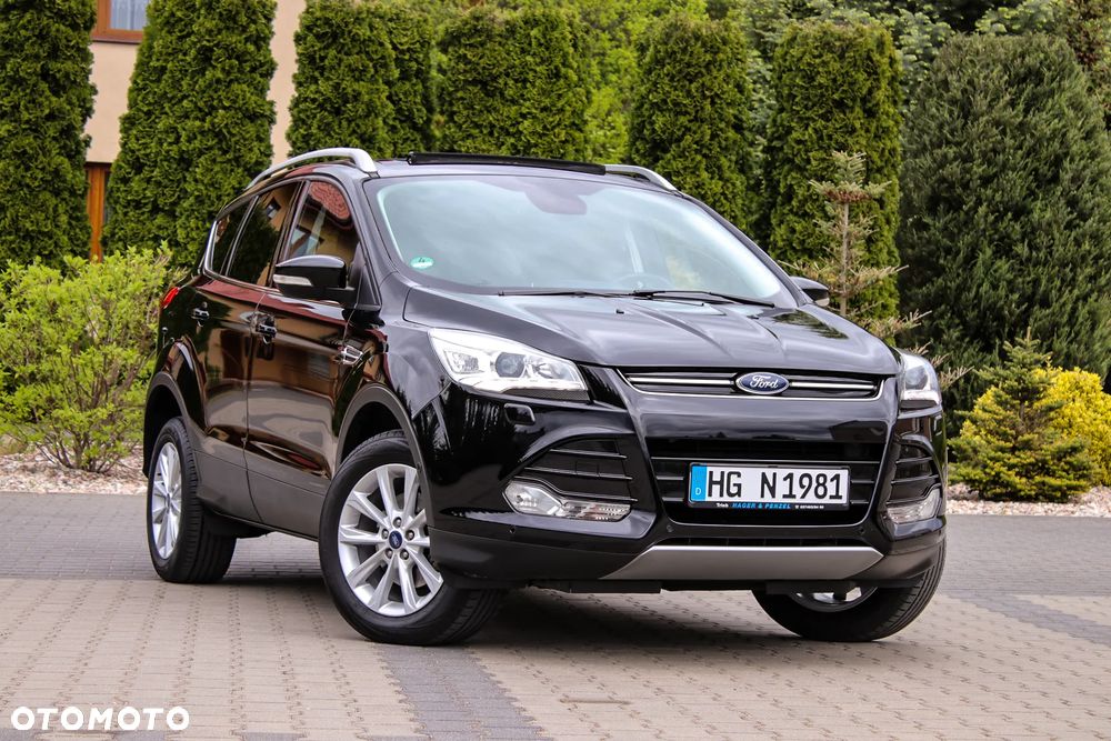 Ford Kuga 1.5 EcoBoost 2x4 Titanium - 1
