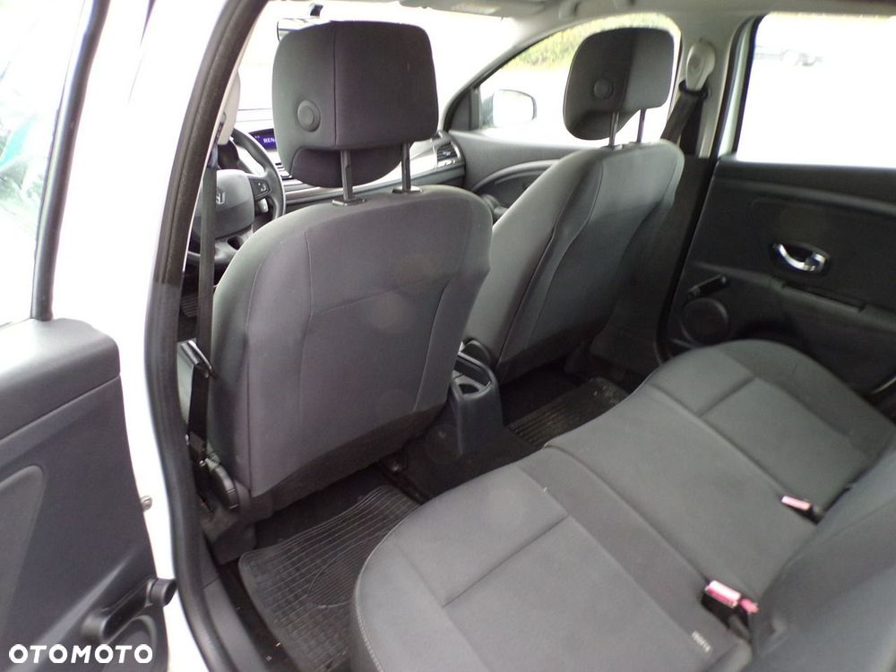 Renault Megane - 23
