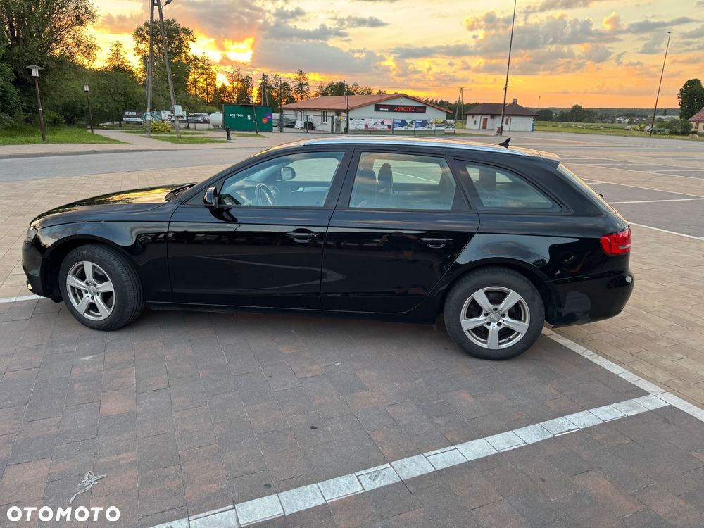 Audi A4 Avant - 6