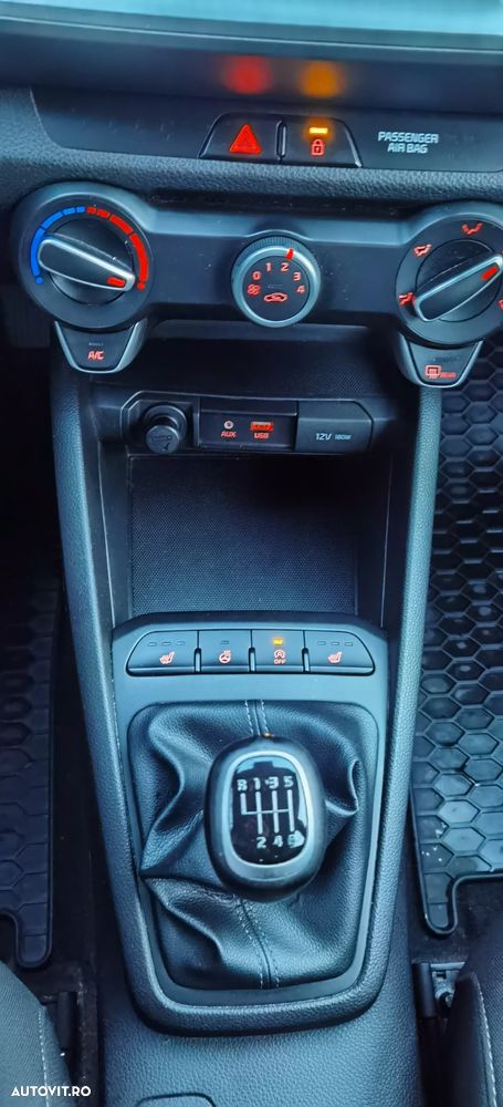 Kia Stonic 1.4 GSL Urban - 20