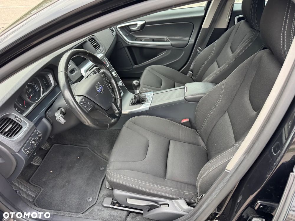 Volvo V60 D2 Kinetic - 15