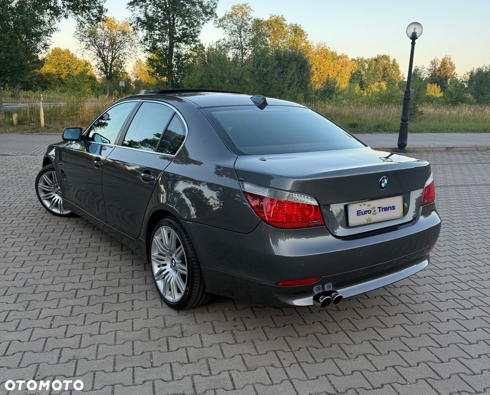 BMW Seria 5 - 10