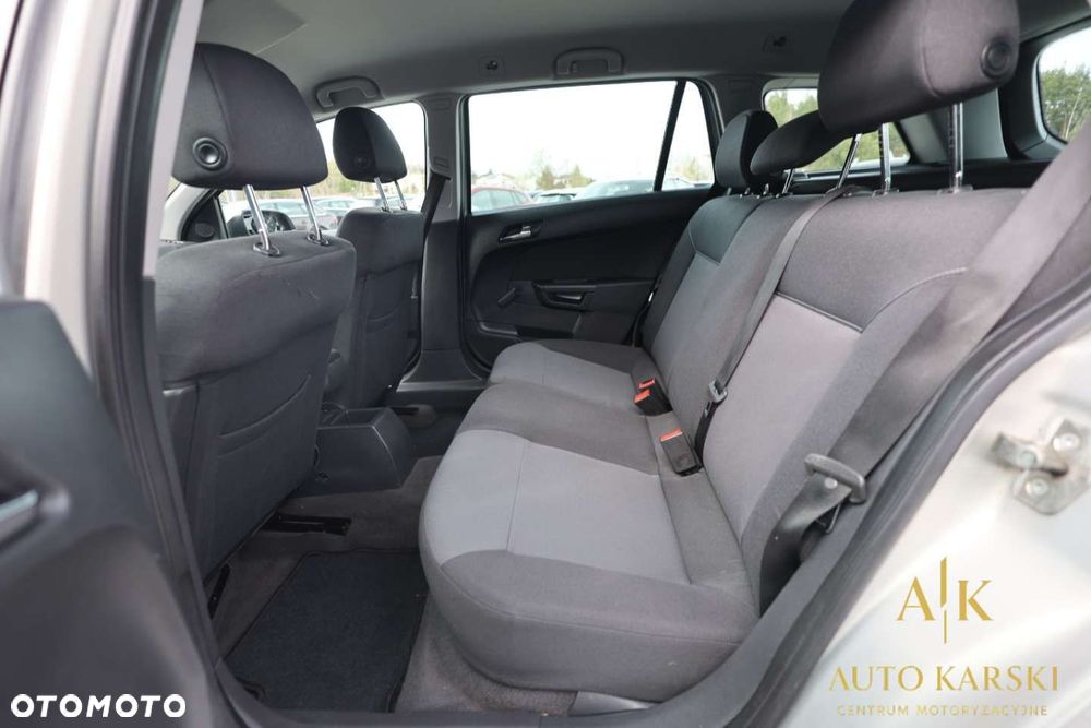 Opel Astra - 31
