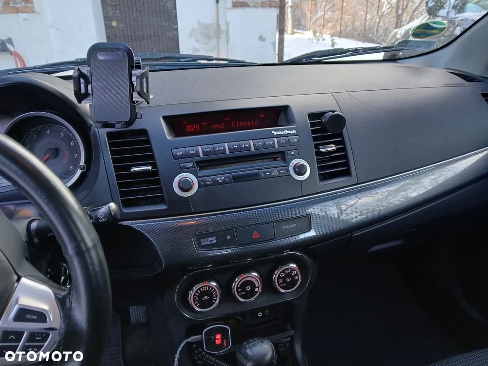 Mitsubishi Lancer 1.5 Inform - 6