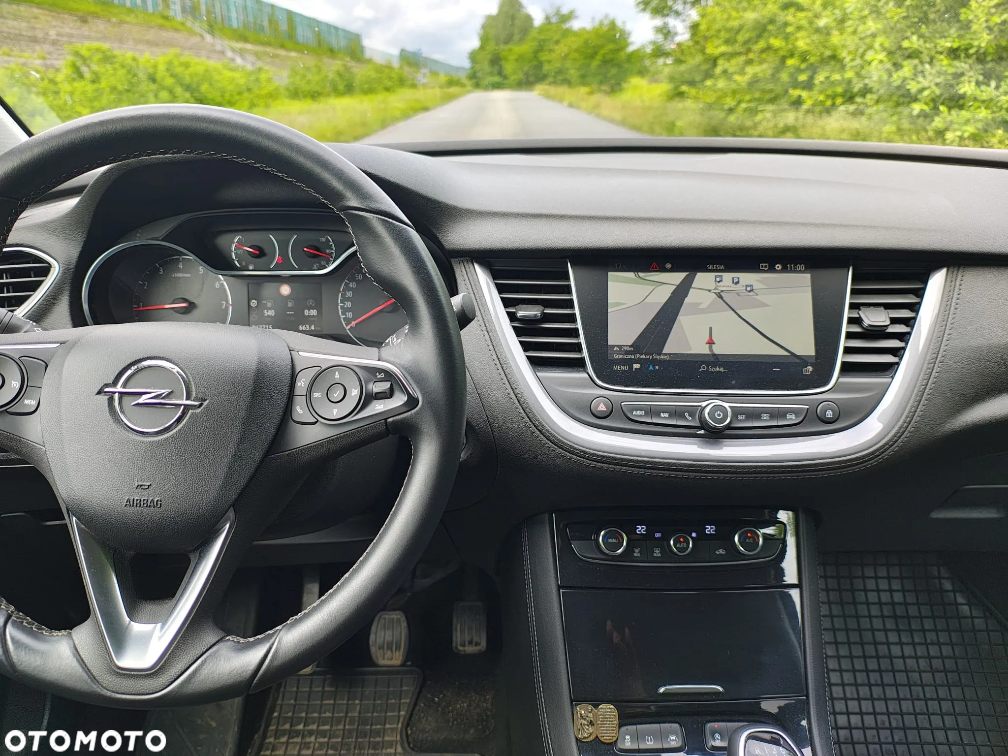 Opel Grandland X 1.2 T Innovation S&S - 4