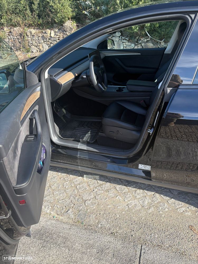 Tesla Model Y Tração Traseira - 5