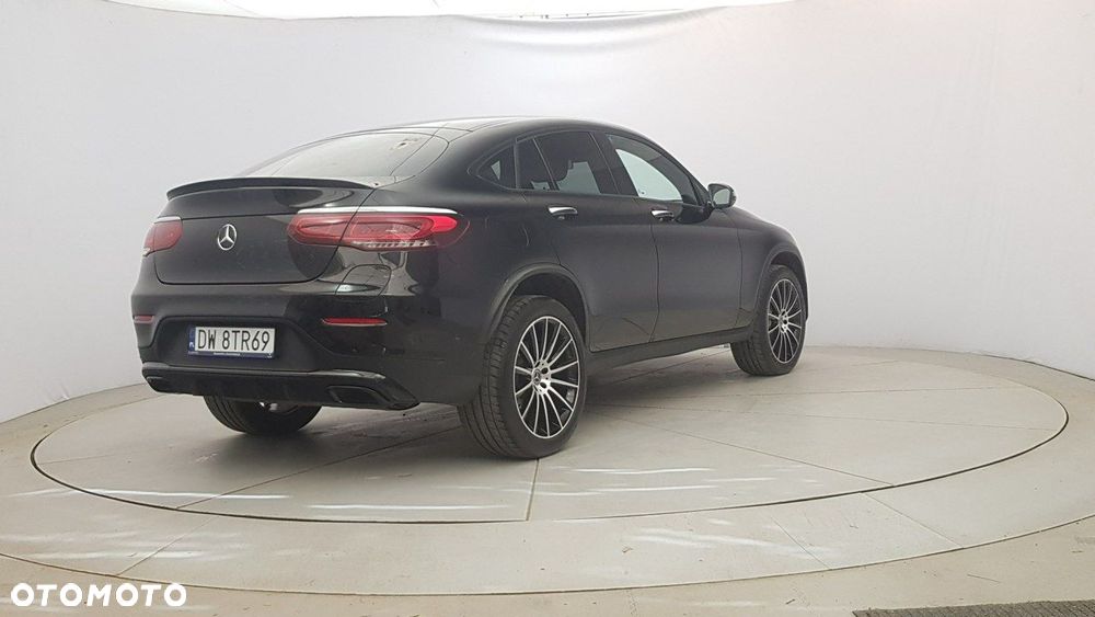 Mercedes-Benz GLC - 7