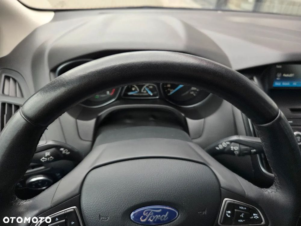 Ford Focus 1.5 EcoBoost Start-Stopp-System Business Edition - 31