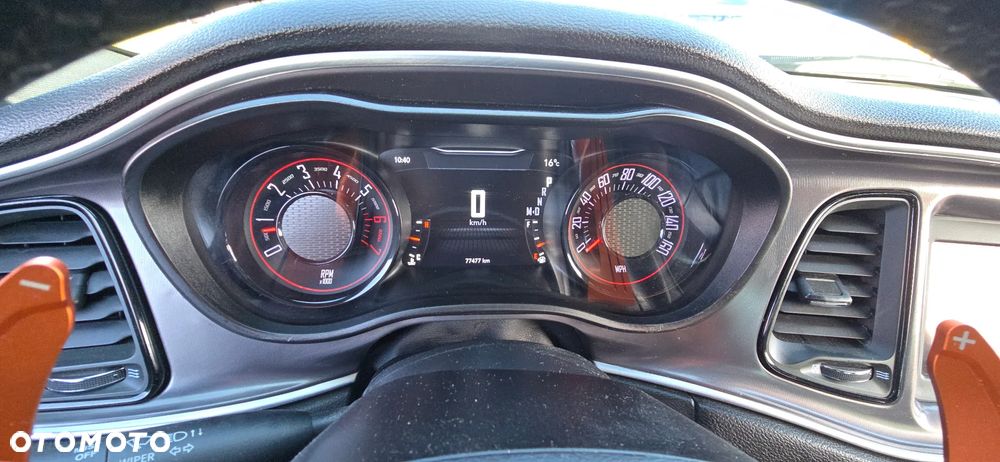 Dodge Challenger 5.7 R/T - 21