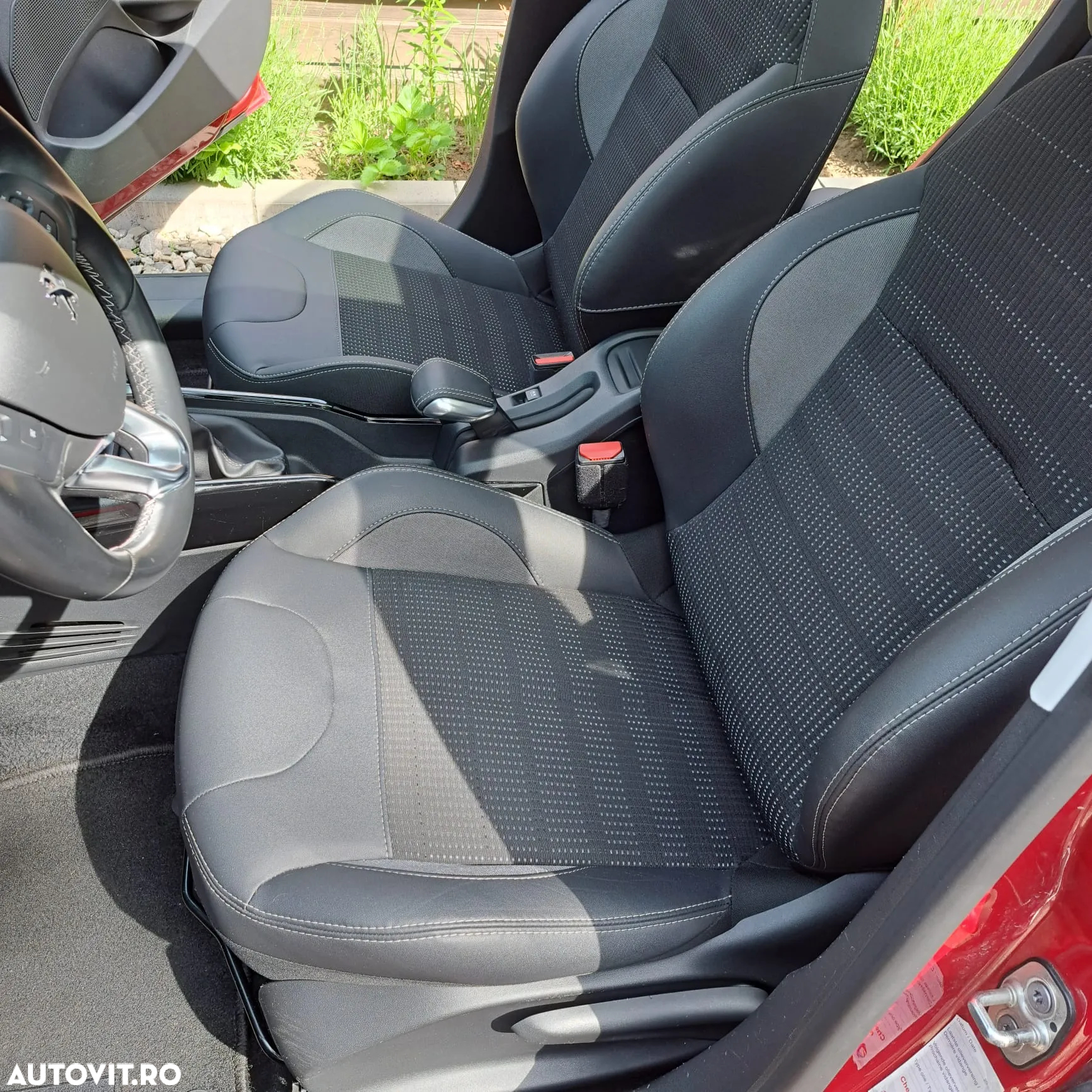 Peugeot 2008 PureTech 110 Stop&Start Allure - 13