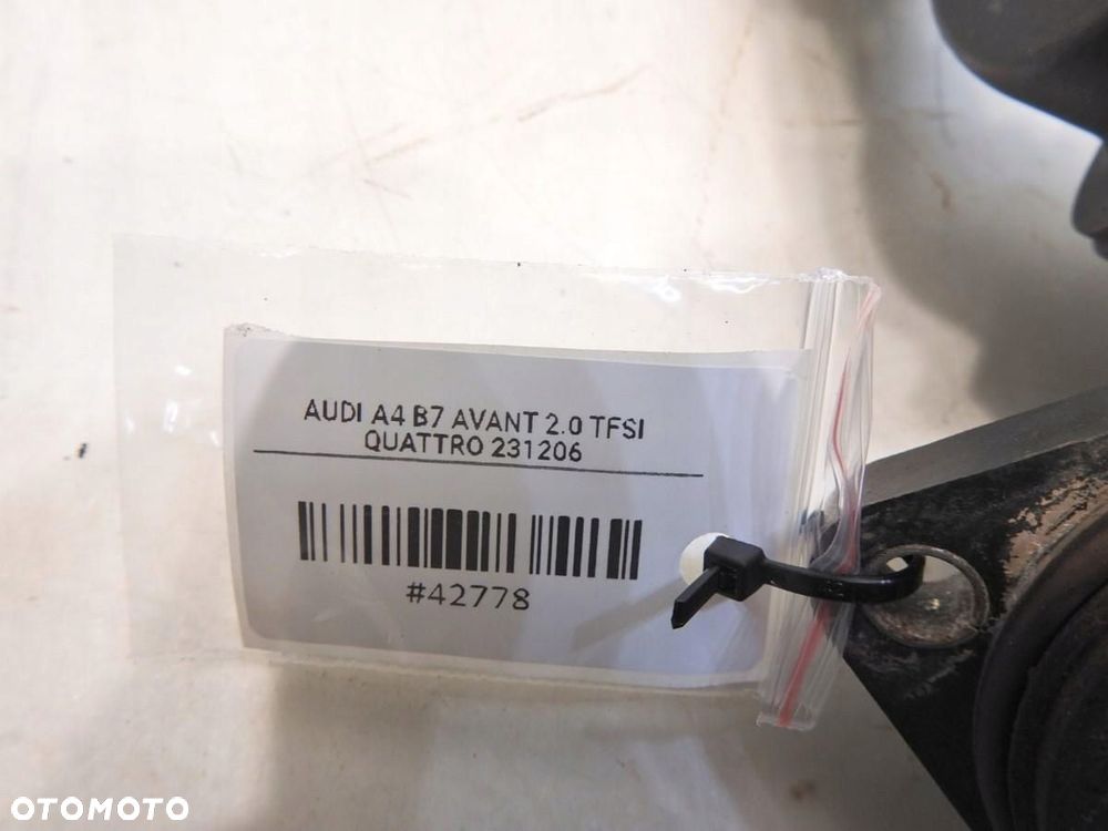 TERMOSTAT OBUDOWA AUDI A4 B7 2.0 TFSI - 4