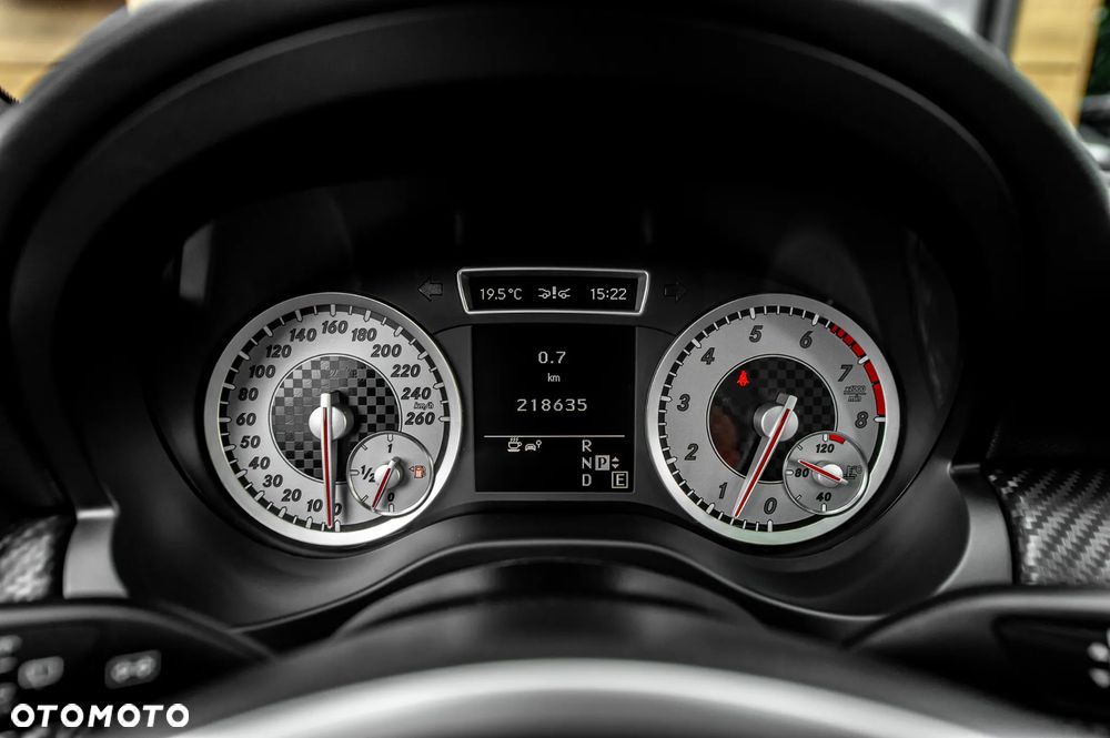 Mercedes-Benz Klasa A 250 (BlueEFFICIENCY) 7G-DCT AMG Sport - 27