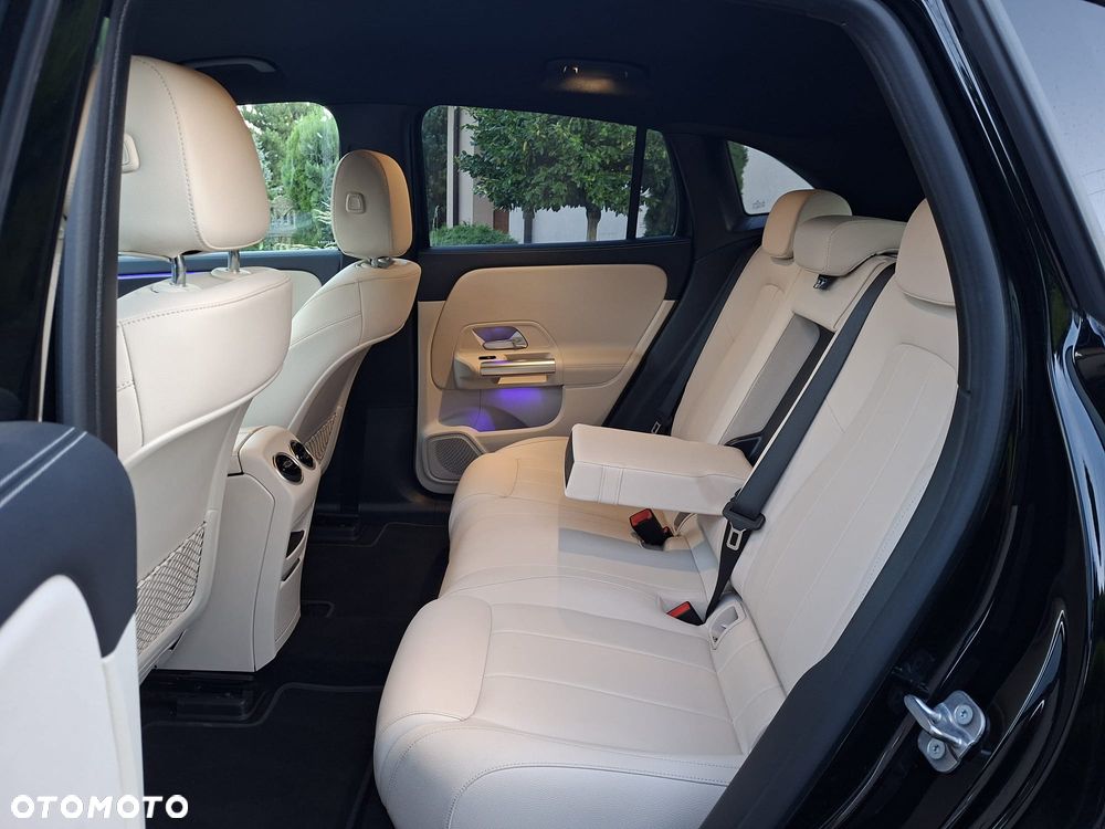 Mercedes-Benz EQA 250+ Electric Art - 13