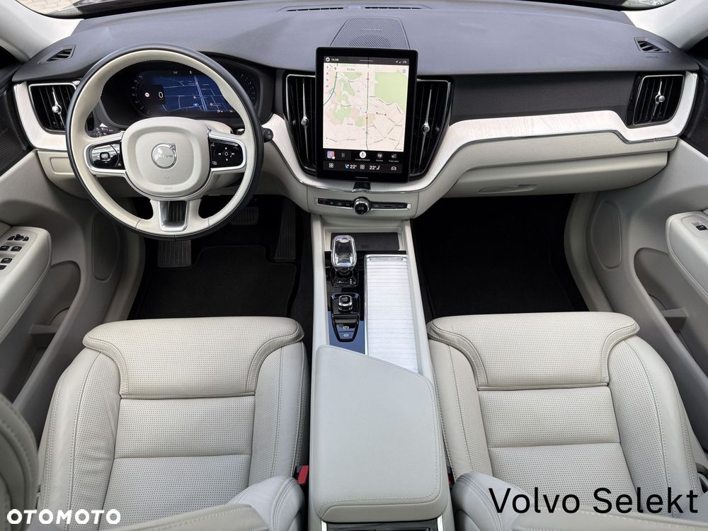 Volvo XC 60 - 22